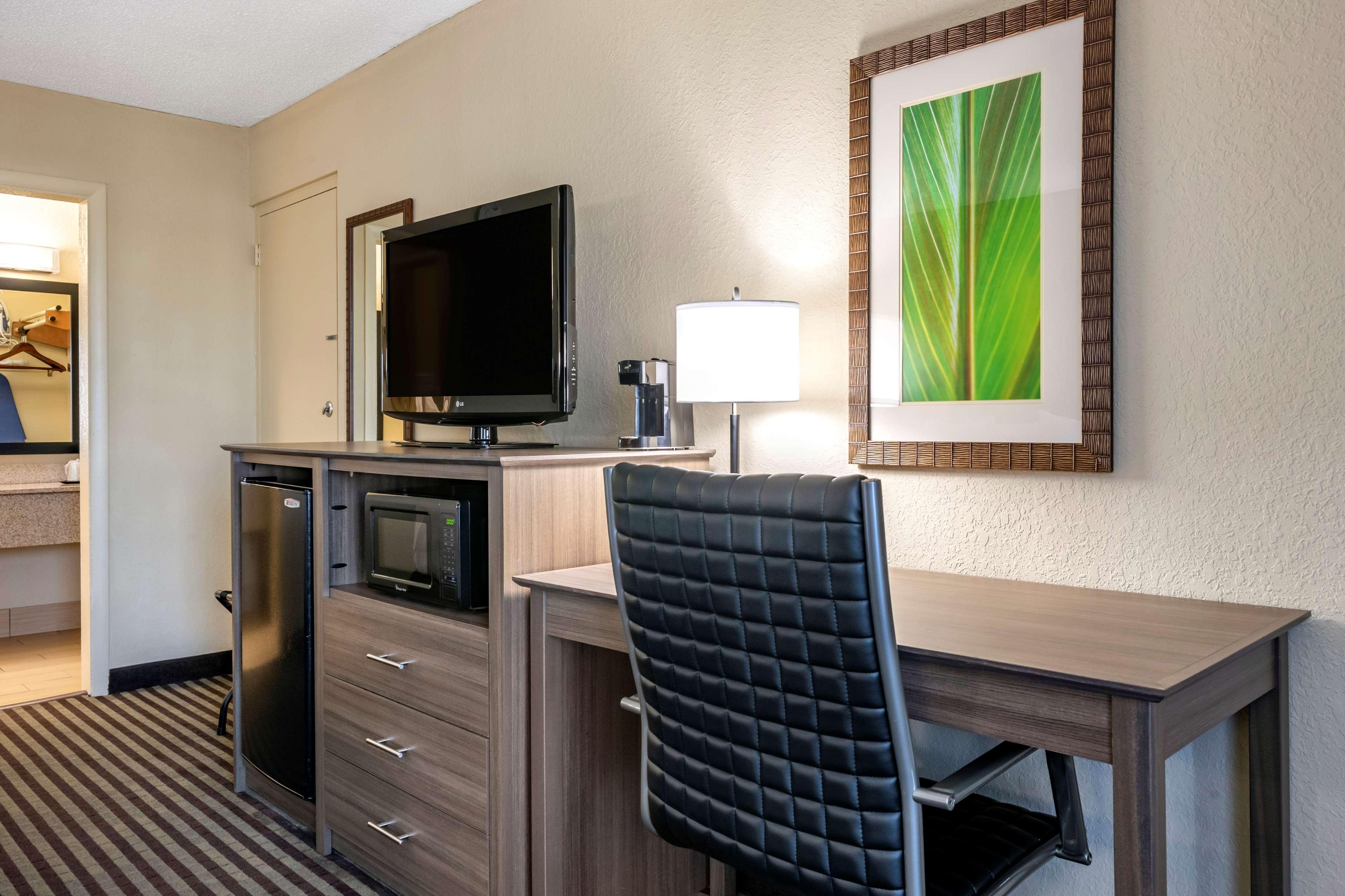 Best Western Downtown Stuart Luaran gambar